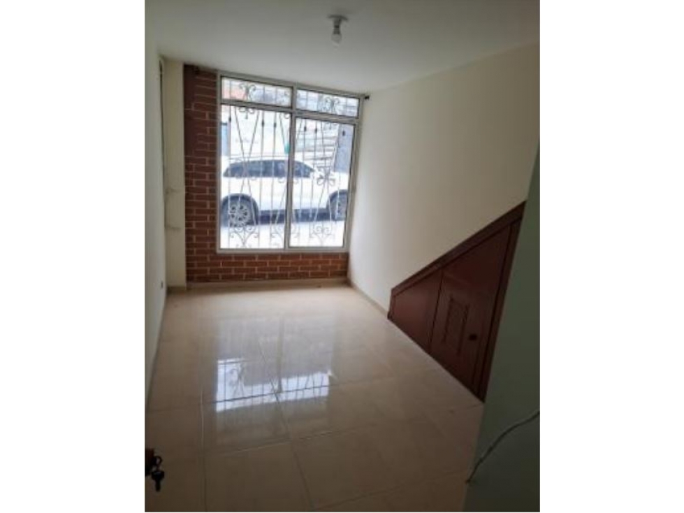 VENDE CASA CON RENTA PEREIRA — foto 3
