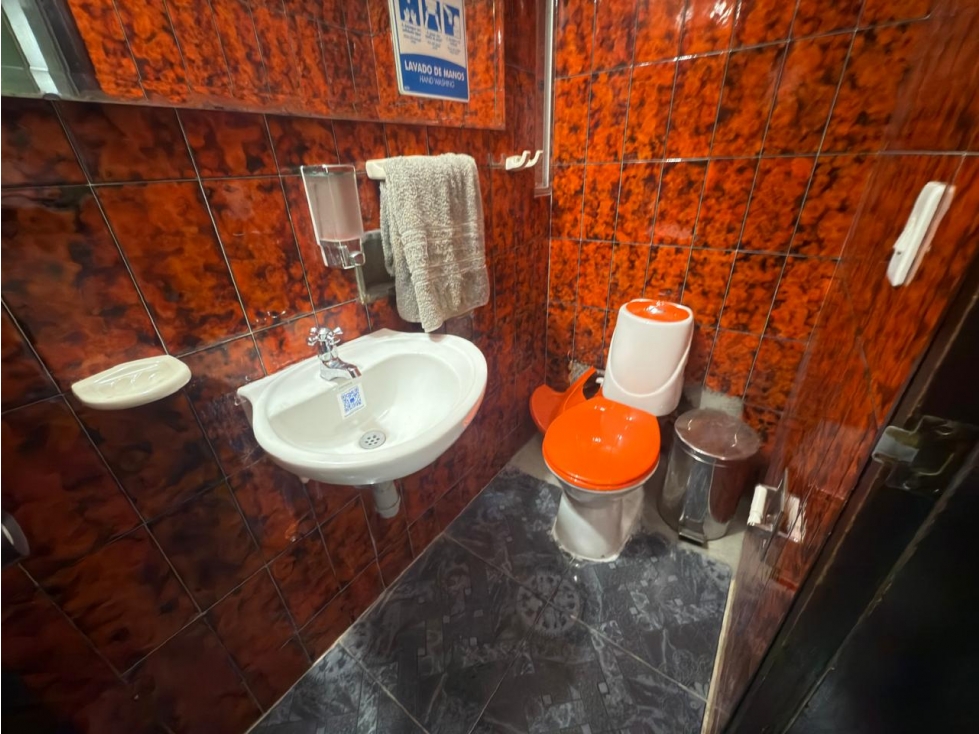 ARRIENDA LOCAL DUPLEX COMERCIAL EN EL CABLE — foto 3