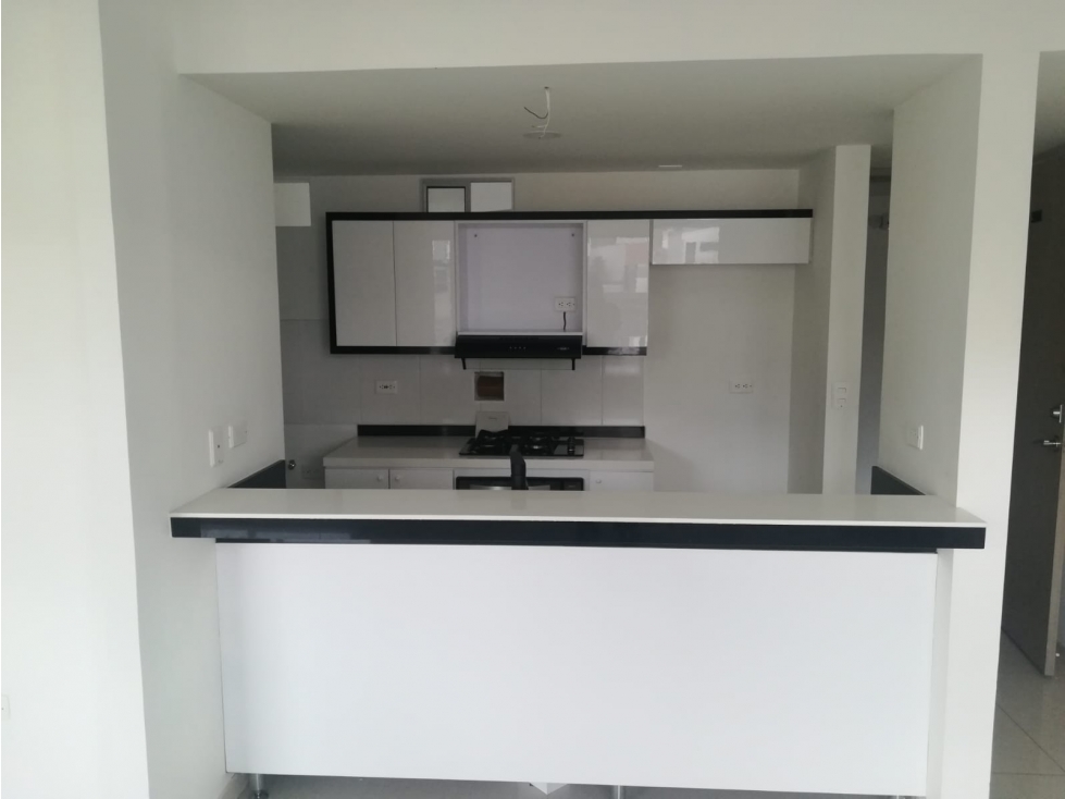 VENDE APARTAMENTO GUAYACANES — foto 2