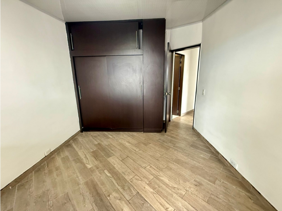 VENDE APARTAMENTO VILLA CARMENZA — foto 4