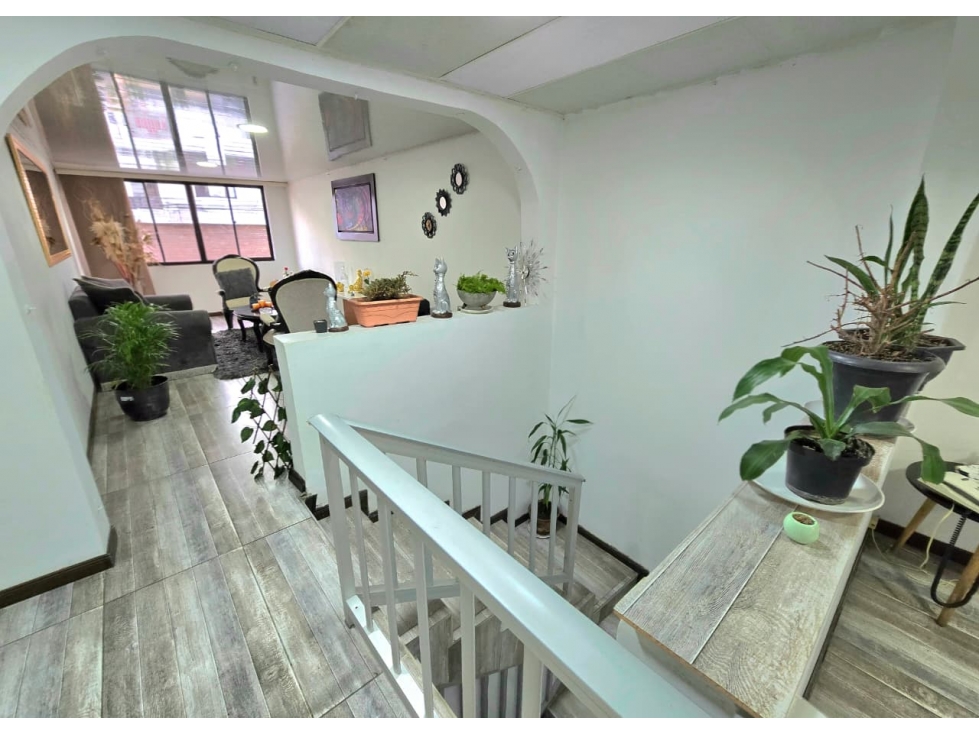 VENTA APARTAMENTO LA LEONORA — foto 3