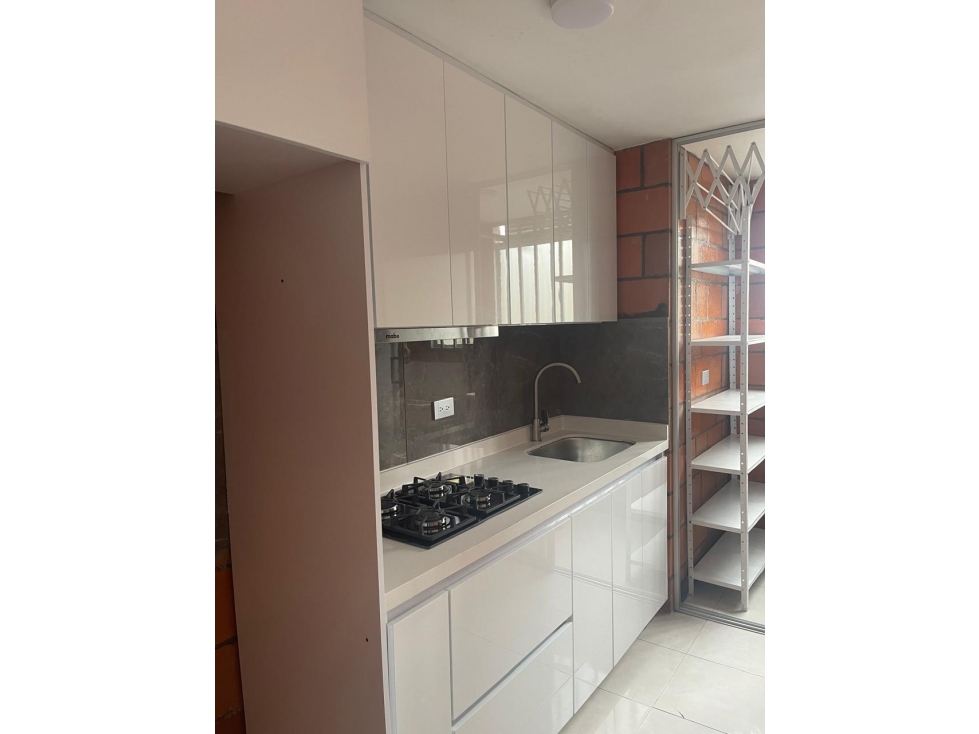 ARRIENDO APARTAMENTO EN CAMILO TORRES — foto 2