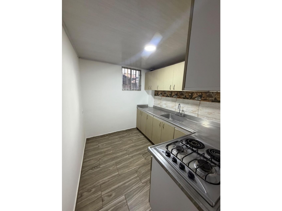 VENTA CASA CON RENTA EN SAN JOAQUIN — foto 4