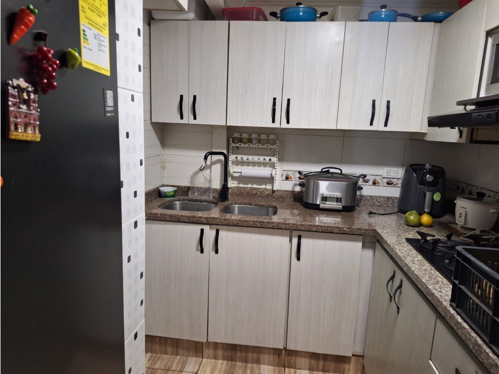 VENTA CASA CON RENTA EN ALTOS DE GRANADA — foto 2