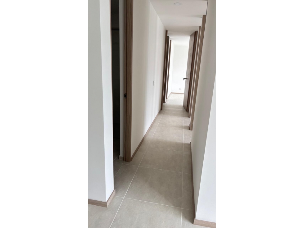 VENTA APARTAMENTO BAJA SUIZA SECTOR LAURELES — foto 6