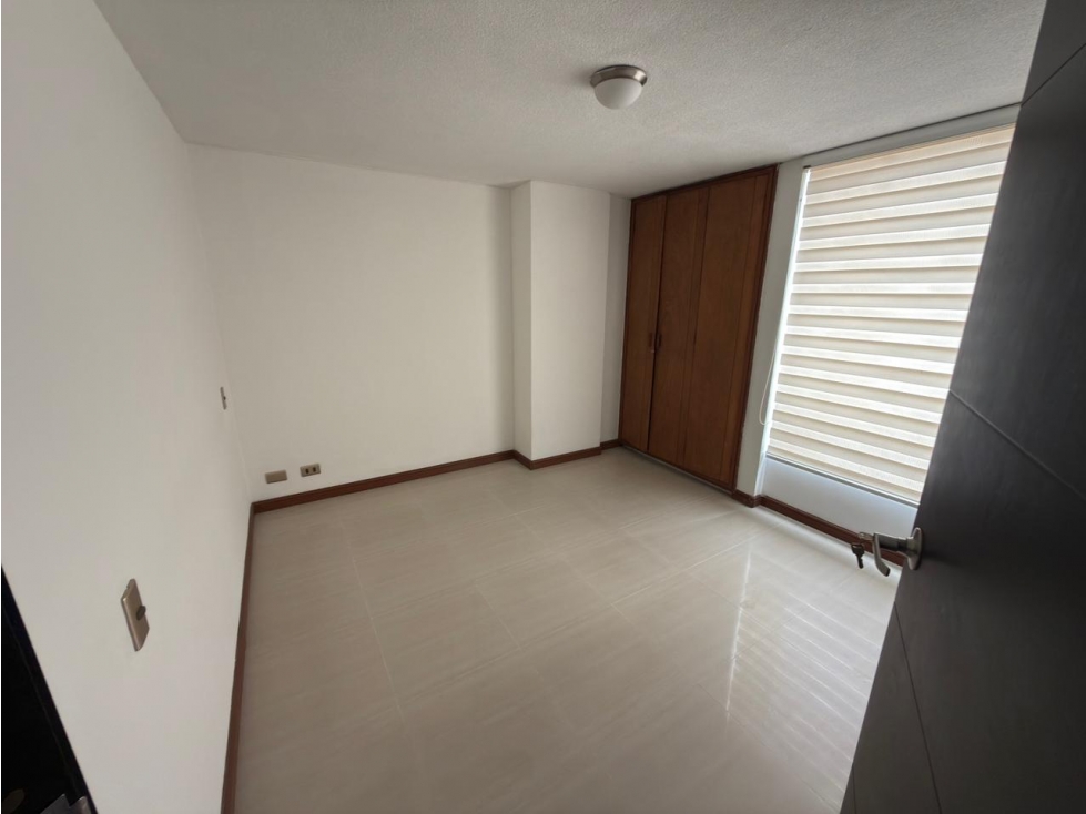 VENDE APARTAMENTO EN CHIPRE — foto 6