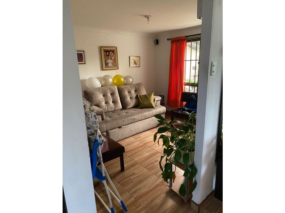 ARRIENDA CASA EN ALCAZARES — foto 4