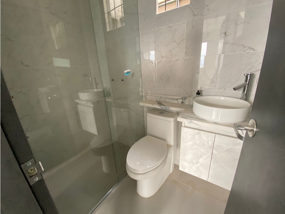VENTA APARTAMENTO SECTOR CERVANTES — foto 3