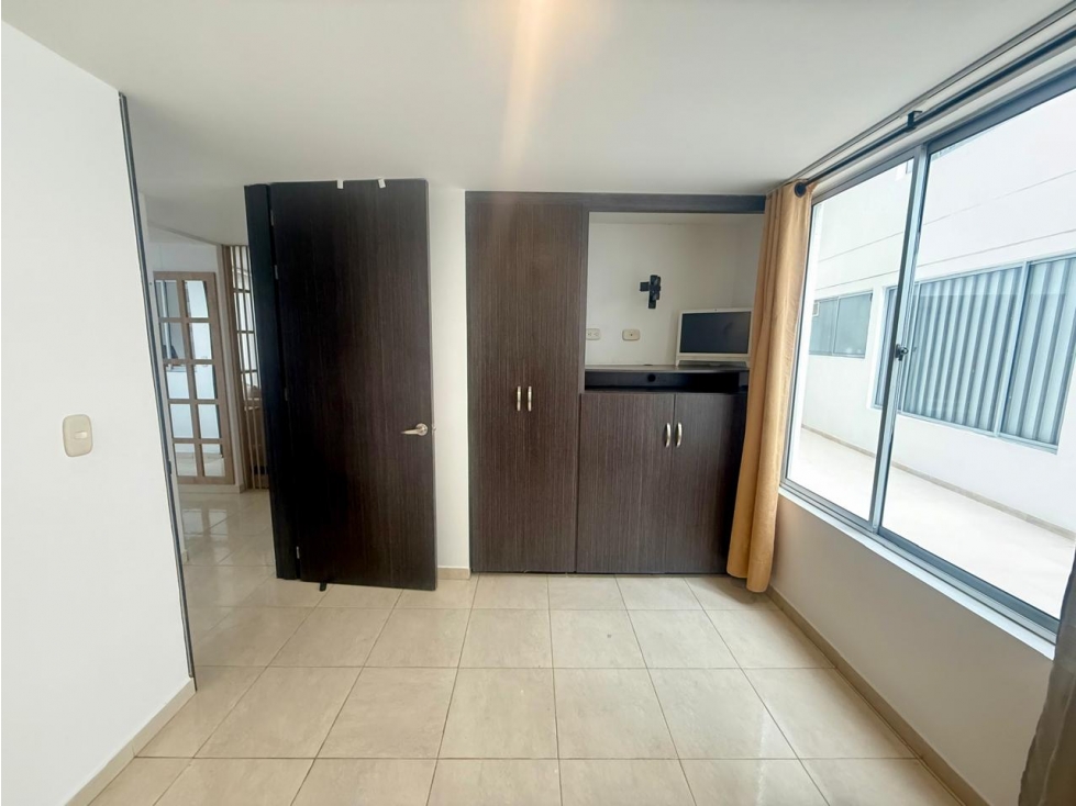 VENDE APARTAMENTO EN CHIPRE — foto 5