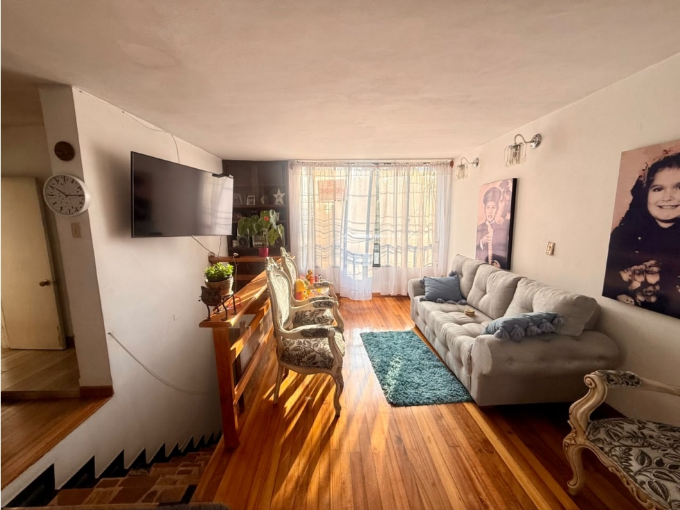 VENTA CASA CON RENTA EN BELEN SECTOR INEM