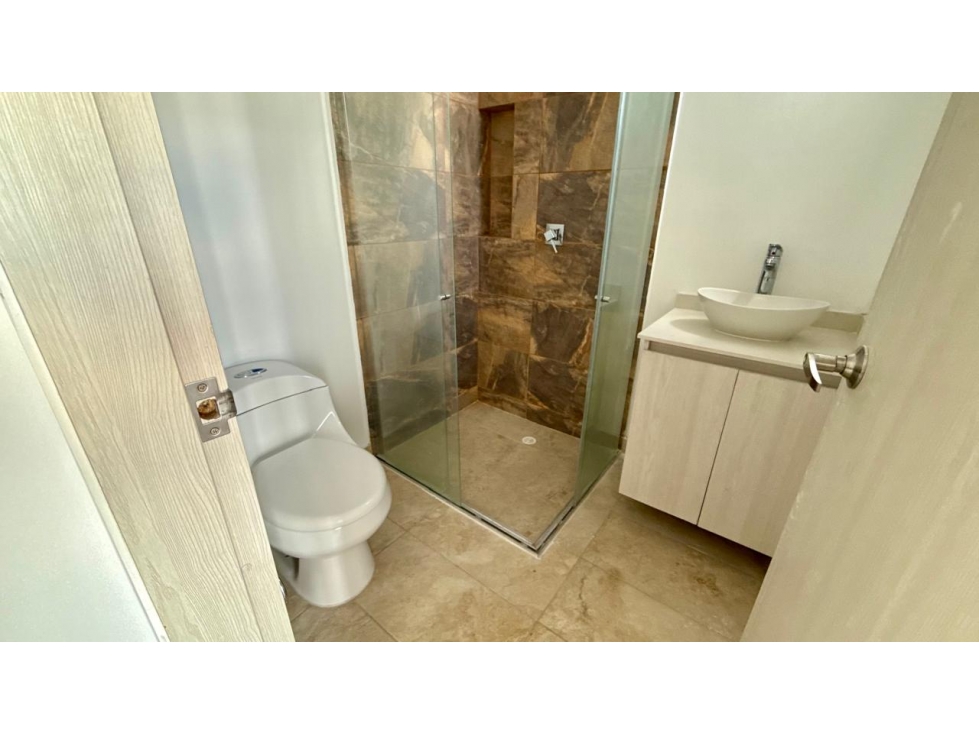 VENTA APARTAESTUDIO EN CHIPRE — foto 6