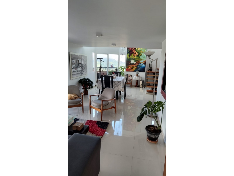 VENTA APARTAMENTO DUPLEX EN MILÁN