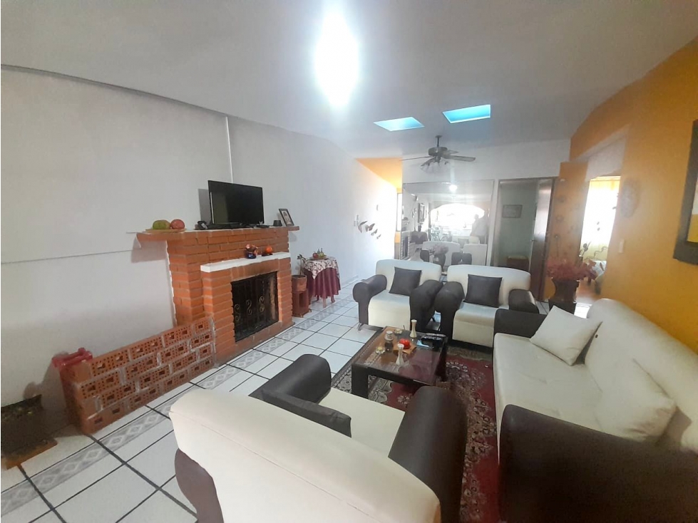 VENTA CASA CHIPRE
