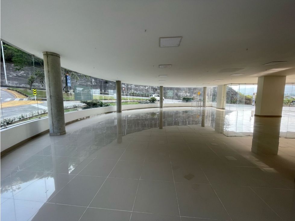 VENTA LOCAL COMERCIAL SECTOR BATALLON — foto 2