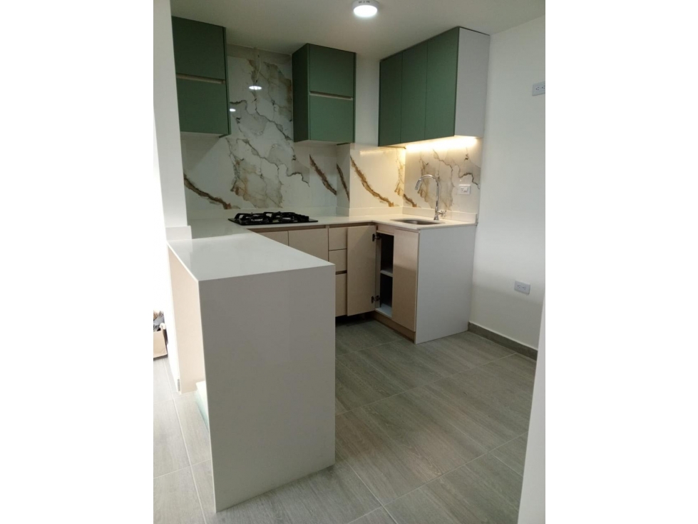 VENTA APARTAMENTO CERVANTES — foto 2