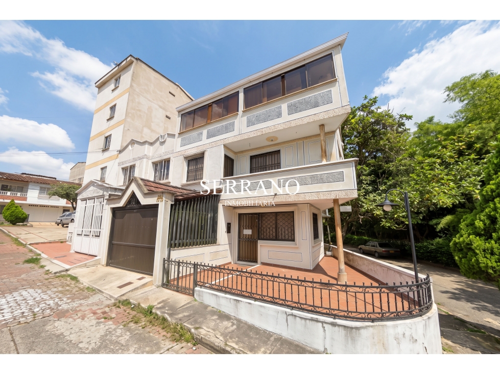 CASA EN VENTA EN PROVENZA BUCARAMANGA