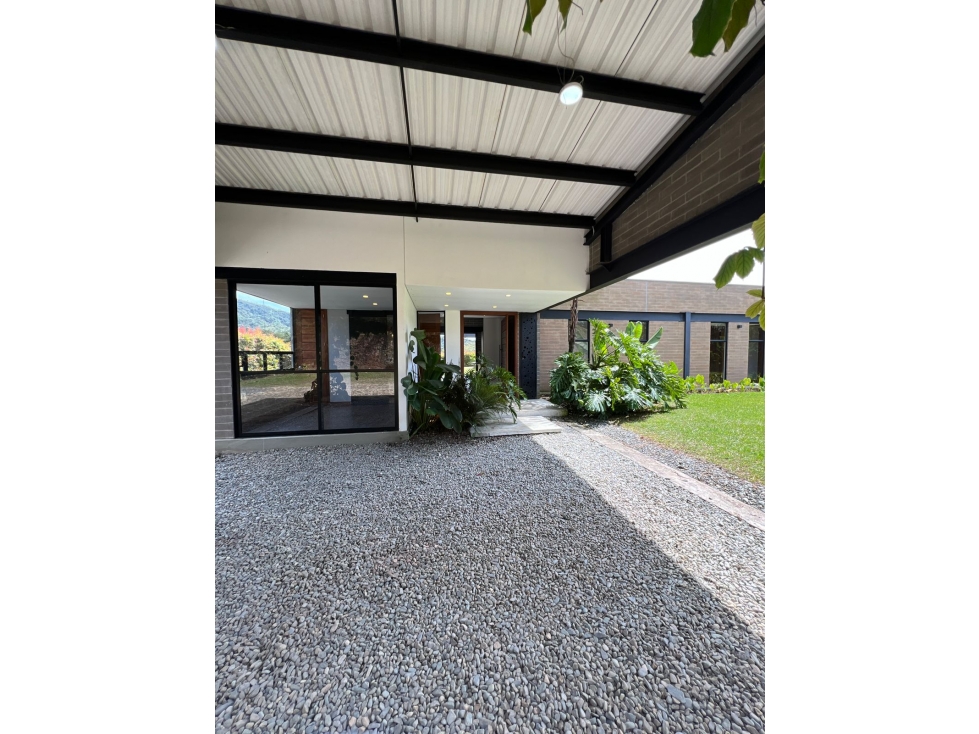 Espectacular Casafinca para arrendar. Vereda Pantanillo, El Retiro. — foto 6