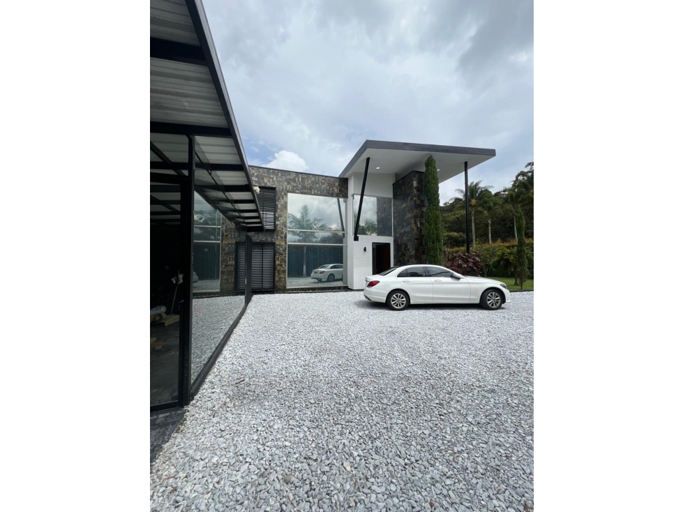 Casa disponible para renta Amoblada, El Retiro (Don Diego). - 2