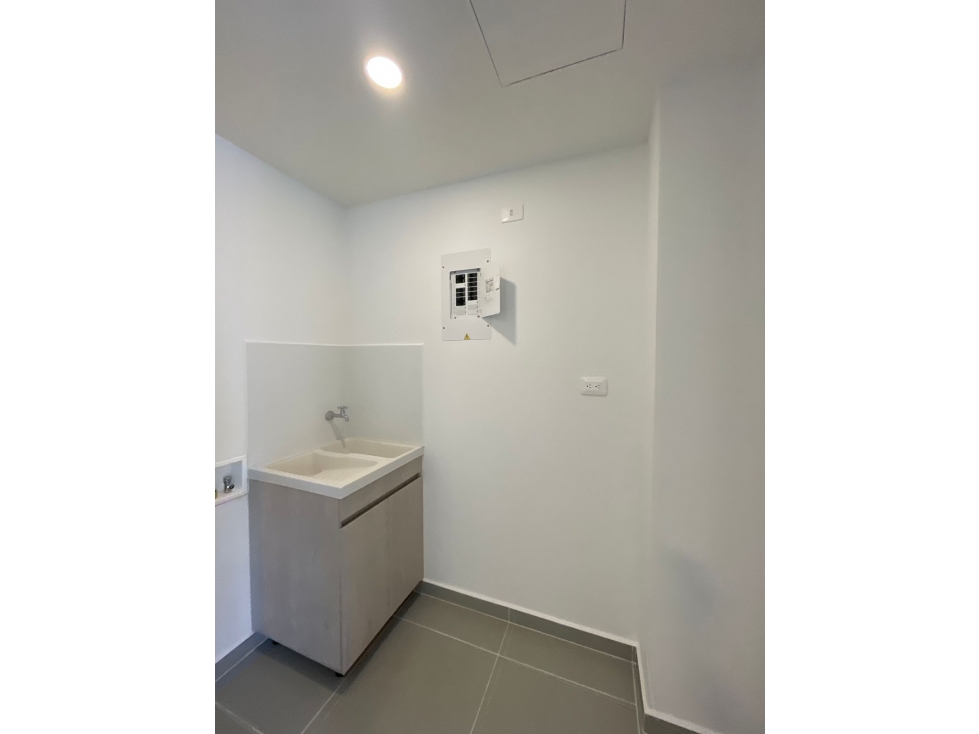 Apartamento para Renta tradicional en Envigado Loma de los Mesa. — foto 6
