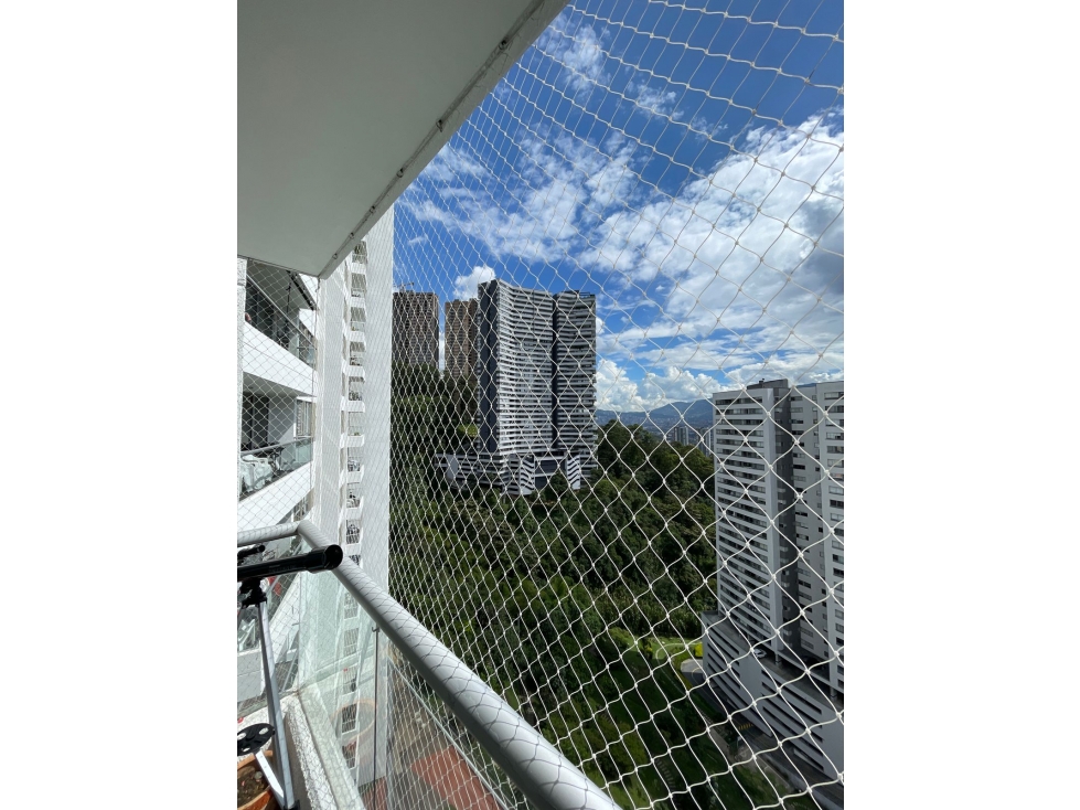 Apartamento Arriendo tradicional (sin amoblar) Loma del Indio Poblado.