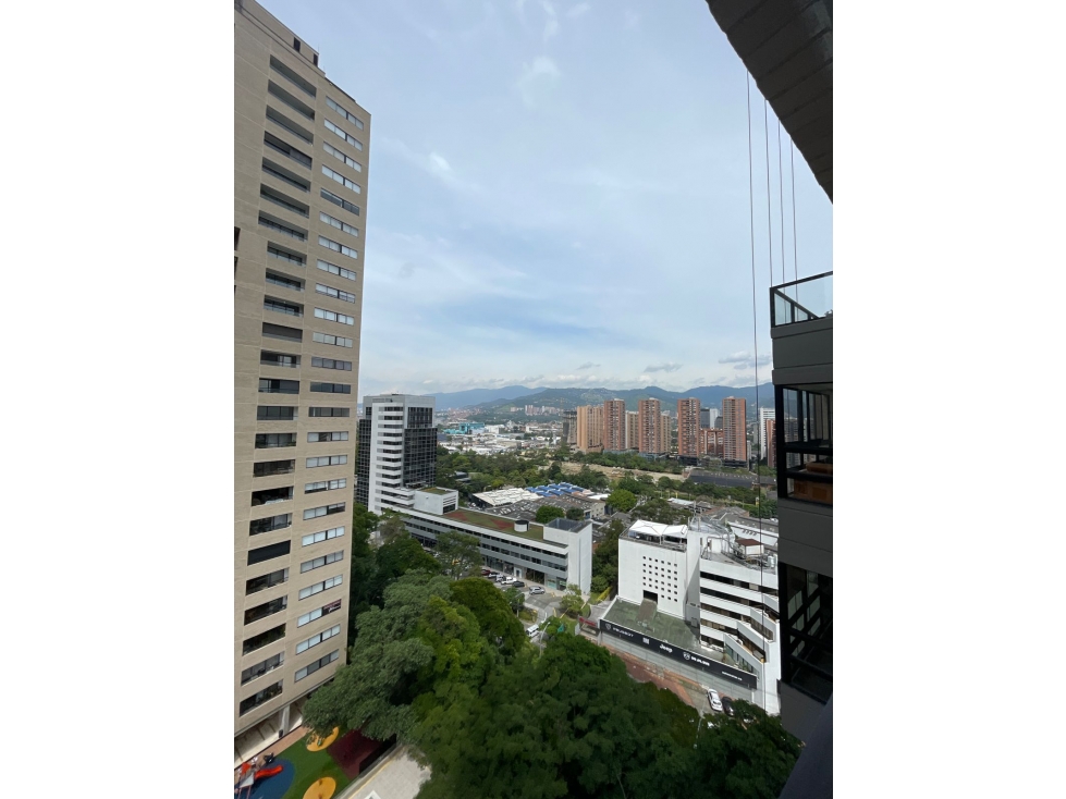 Apartamento para Arriendo tradicional, Poblado sector Loma de Televida
