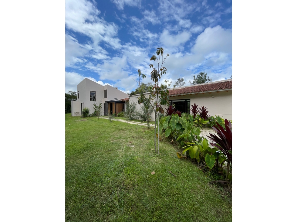 Casa para Arriendo tradicional. el Retiro sector los Salados - 1