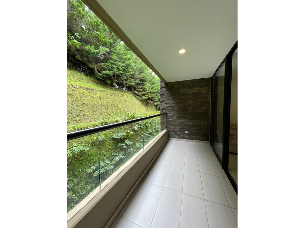Apartamento en venta en el Retiro Sector Martin pescador