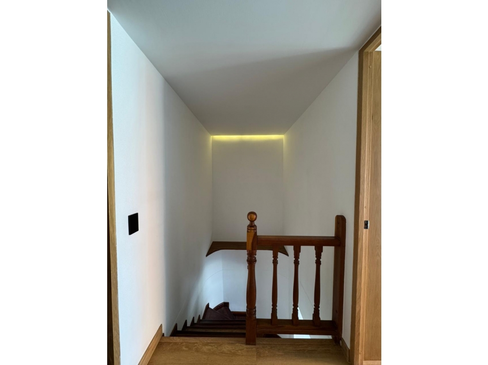 VENTA APARTAMENTO CERCA AL PRIMER PARQUE DE LAURELES — foto 5