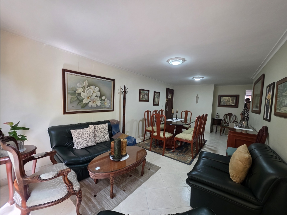 HERMOSO APTO EN LAURELES SANTA TERESITA — foto 6