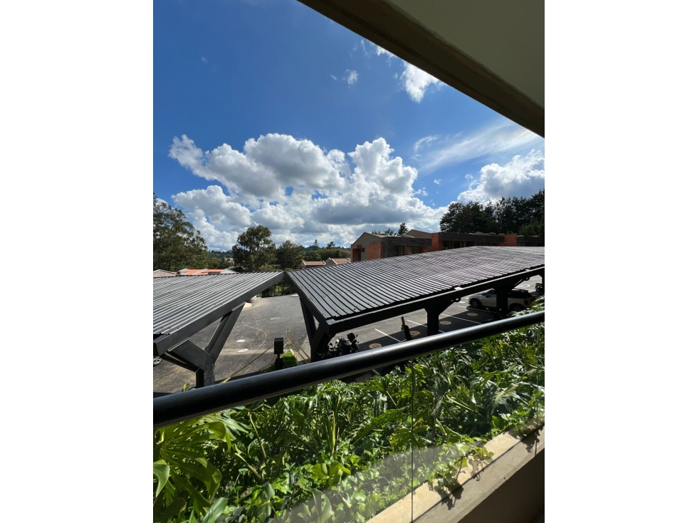Apartamento disponible para Renta tradicional, ubicado en el Retiro. — foto 3