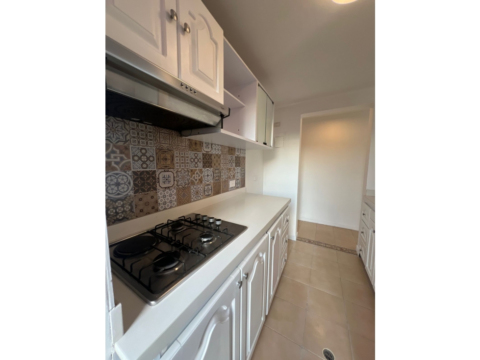 Apartamento, renta tradicional Loma San Julián, Poblado. — foto 4