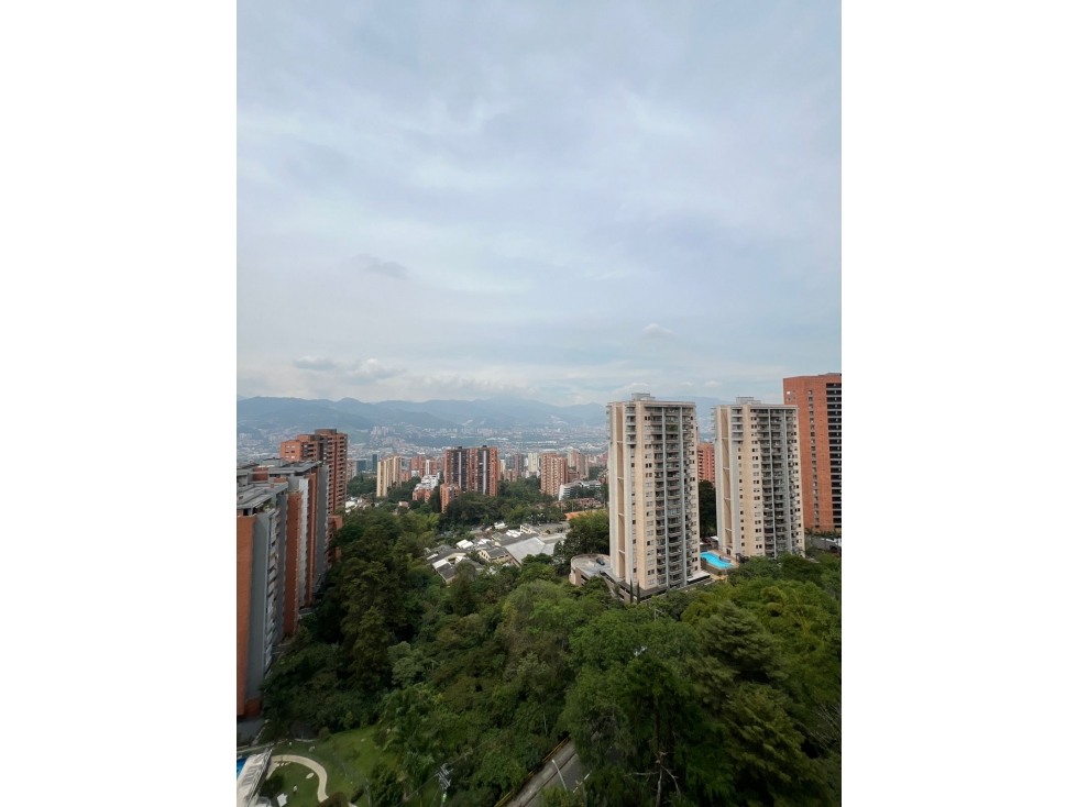 Apartamento disponible para renta tradicional, el Tesoro. — foto 2