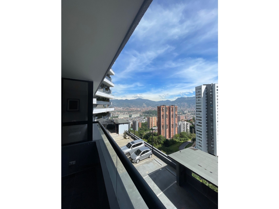 Apartamento para Arriendo Amoblado. Poblado, Sector las Palmas