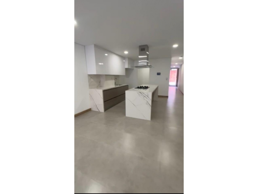 VENTA APARTAMENTO A DOS CUADRAS DE LA 33 CON 78 — foto 6