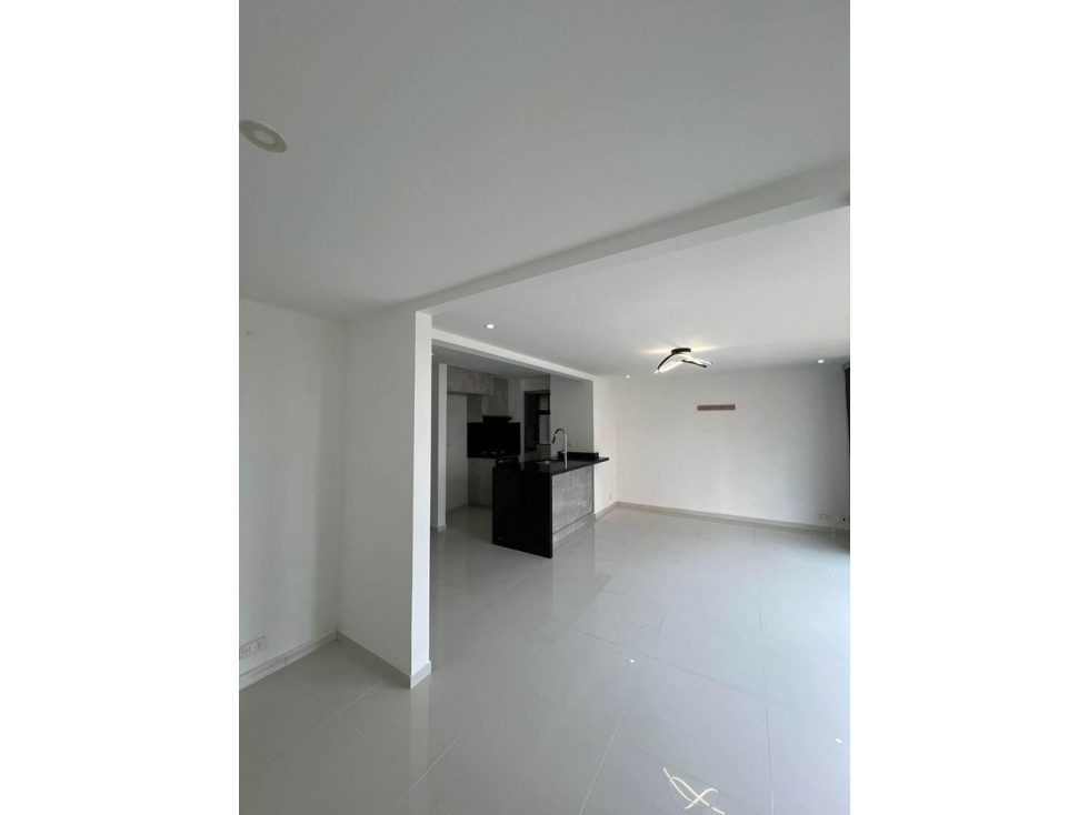Hermoso Apartamento disponible para Renta en la Loma de Los Bernal. — foto 2
