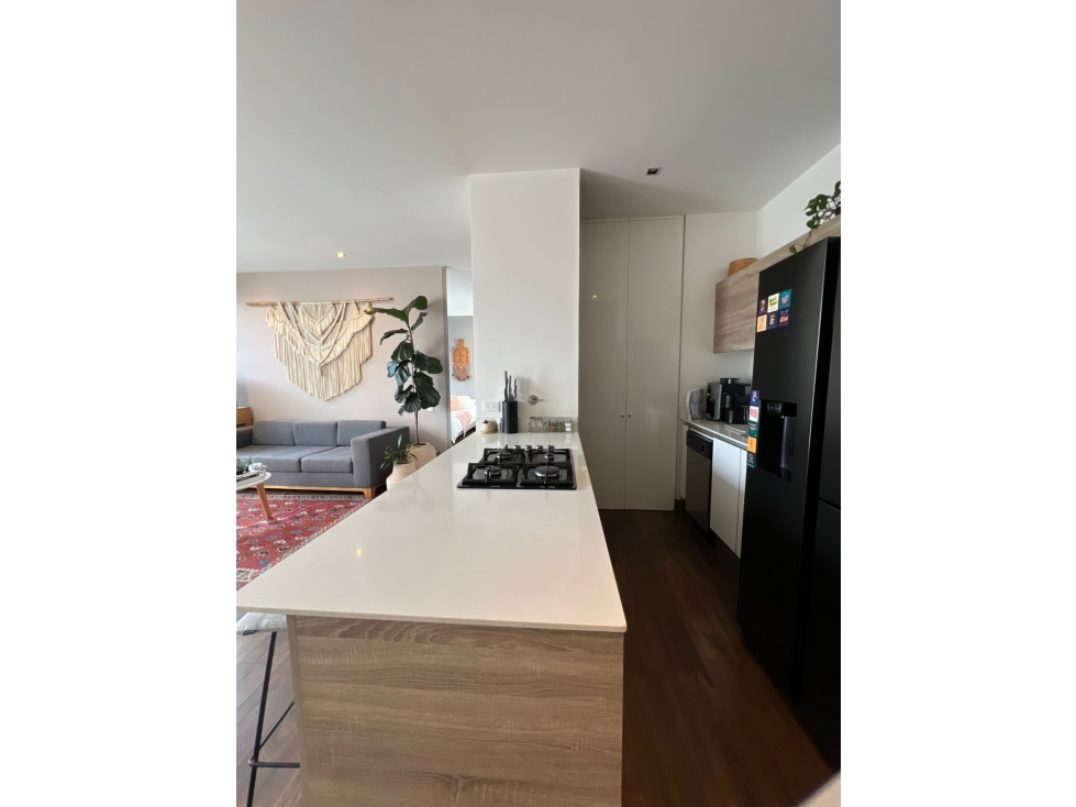 Apartaestudio para Renta (sin amoblar), Poblado sector San Lucas. — foto 3