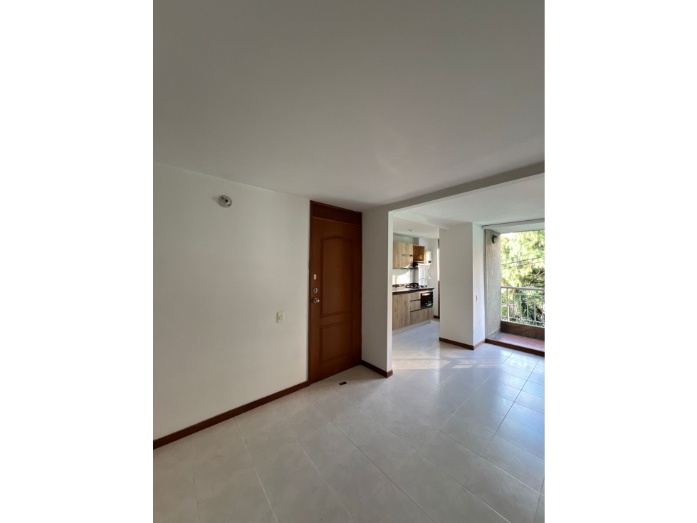 Apartamento disponible para Arriendo. Poblado sector Castropol.