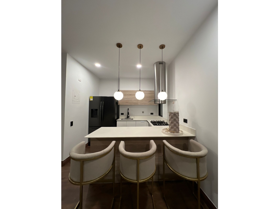 Apartaestudio disponible para Renta amoblado. Poblado, San Lucas. — foto 3