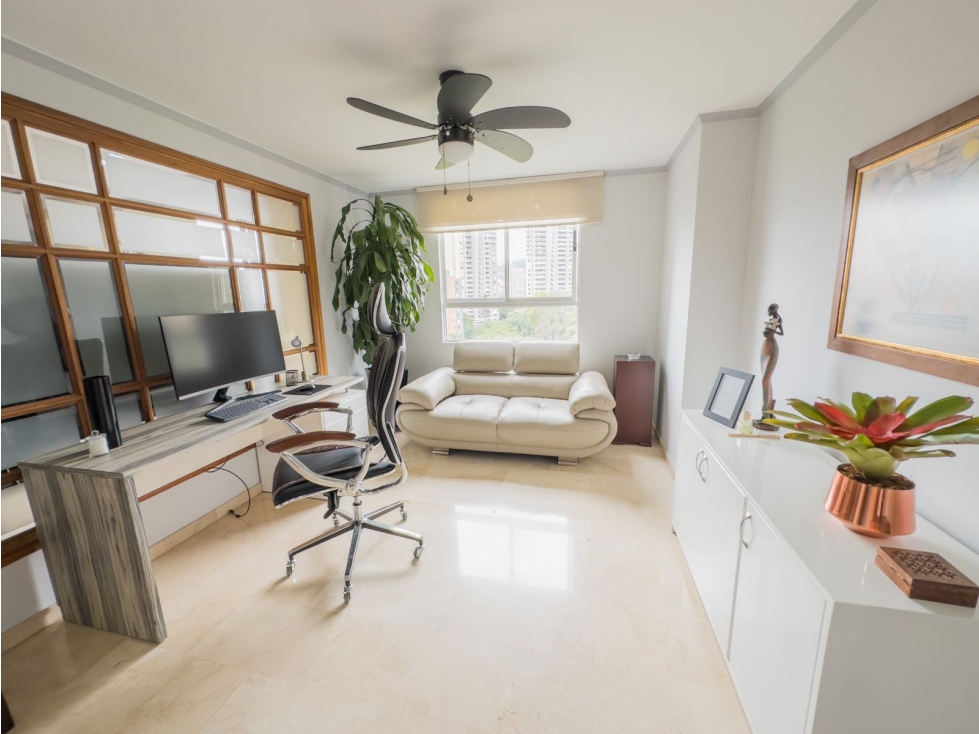 Apartamento para Renta Amoblado. Poblado, sector Piazza Bella.