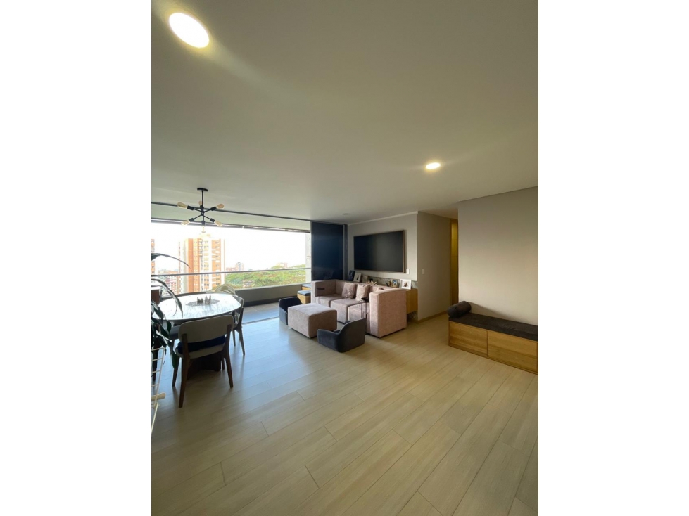 Apartamento para Renta Amoblado Envigado, Loma del Chocho. — foto 2