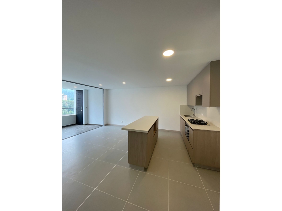 Apartamento para Renta tradicional en Envigado Loma de los Mesa. — foto 2