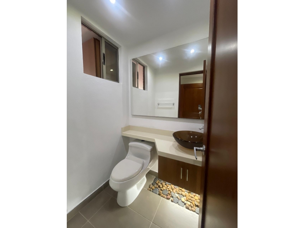 Casa para Arriendo tradicional. Envigado Loma del Chocho — foto 2