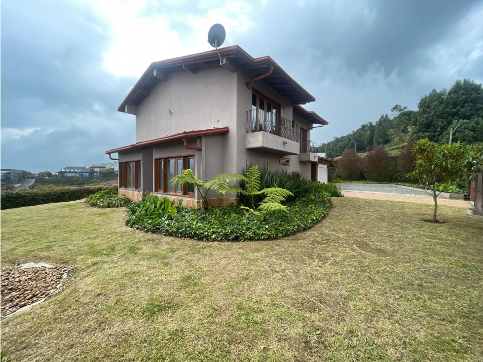 Casa disponible para Arriendo tradicional, Envigado sector el Escobero