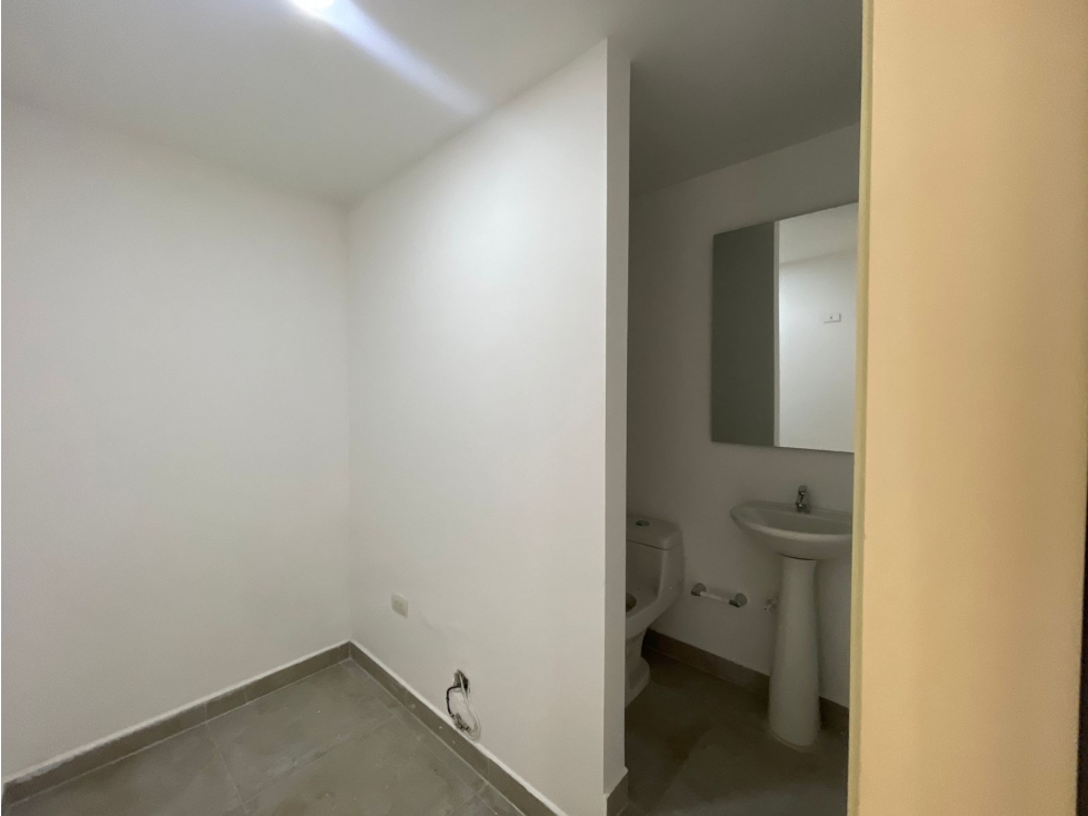 Apartamento disponible para Arriendo tradicional. Poblado Castropol. — foto 5