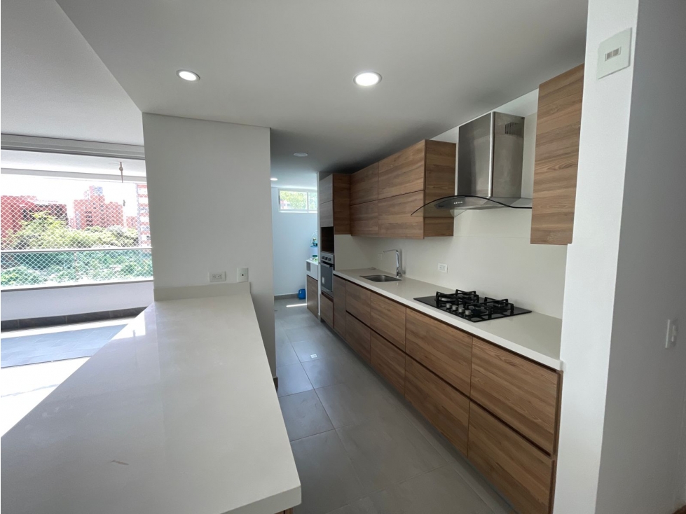 Apartamento Arriendo tradicional en el Poblado, sector Castropol — foto 3