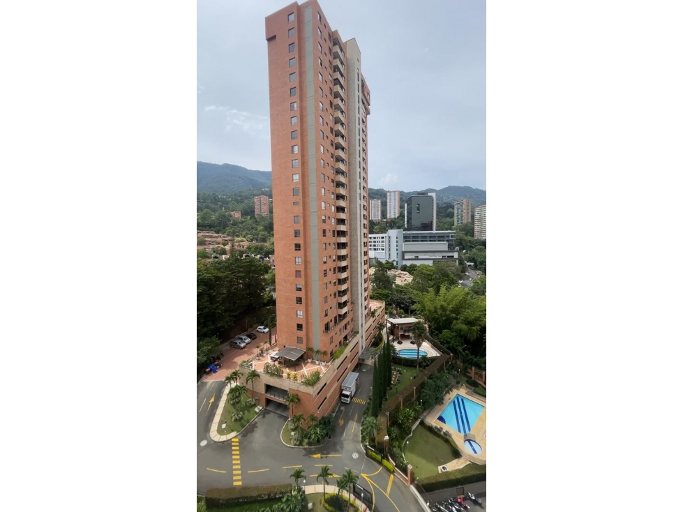 Apartamento Arriendo tradicional (sin amoblar). Poblado, el Tesoro