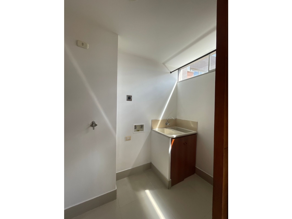 Apartamento para Arriendo tradicional,Poblado, Los Parra — foto 3