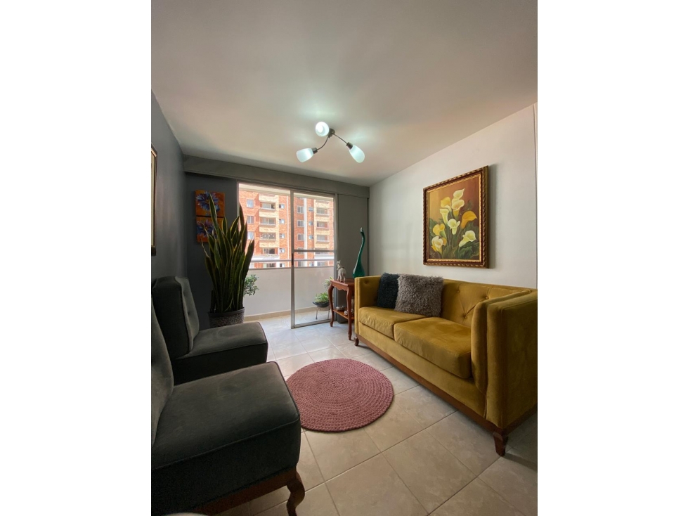 Apartamento remodelado para Venta en el Poblado, sector Ciudad del Río — foto 3
