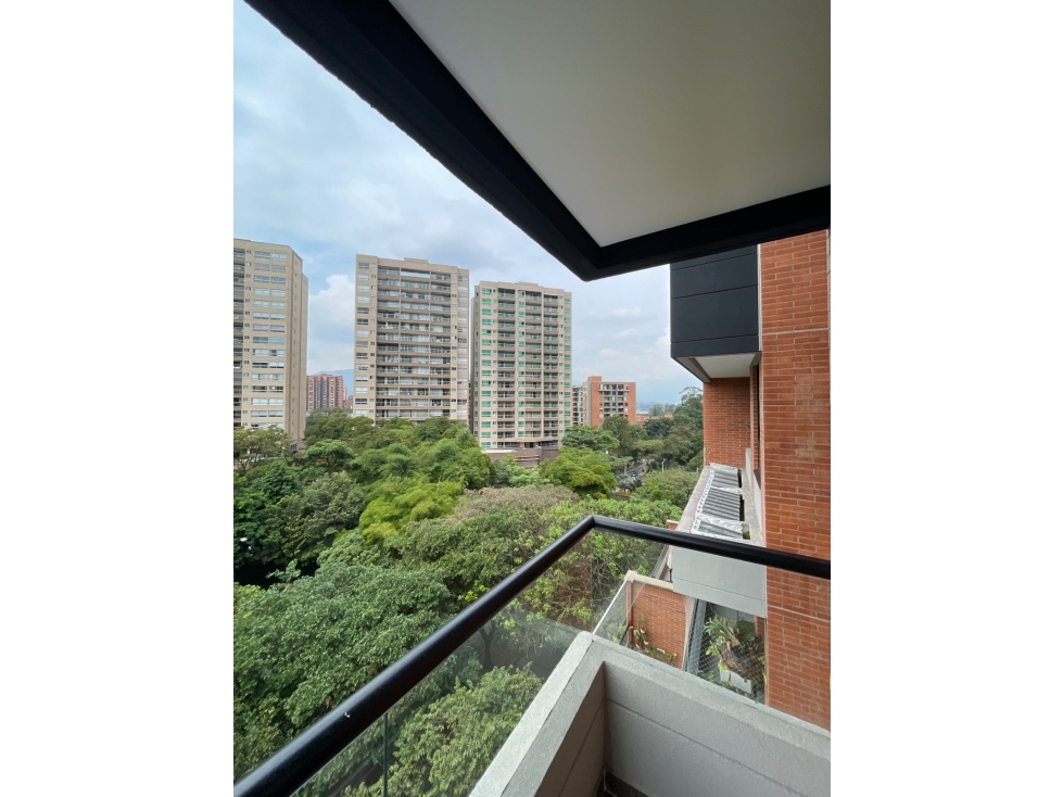 Apartamento Arriendo Tradicional y Amoblado. Envigado las Orquídeas - 1