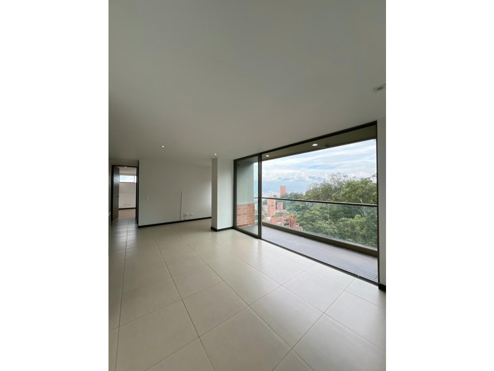 Apartamento disponible para Venta en Altos del Poblado.
